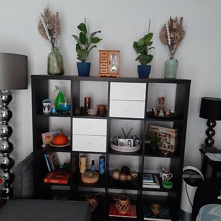 Nergens Apartment Ротердам Екстериор снимка