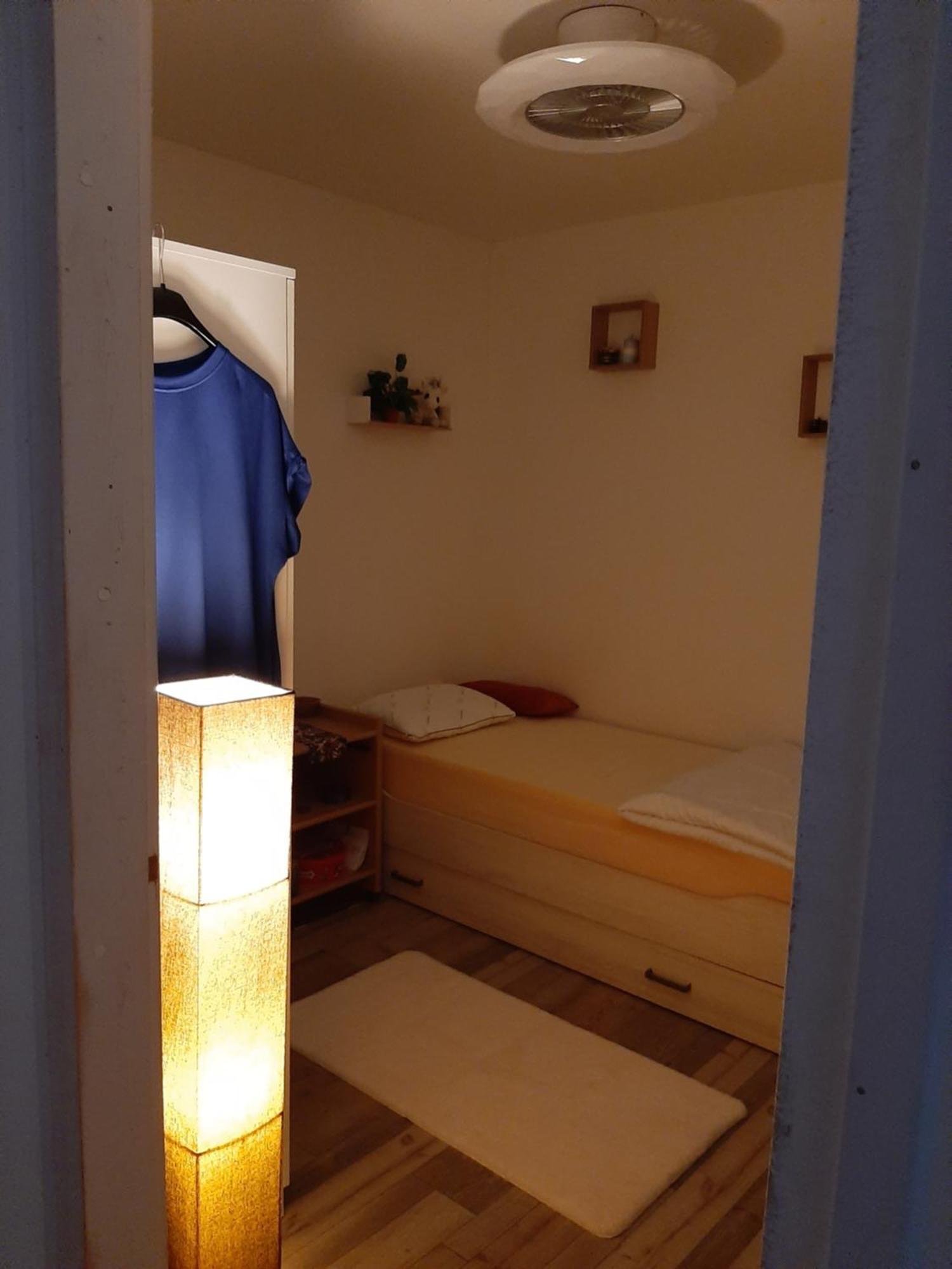 Nergens Apartment Ротердам Екстериор снимка