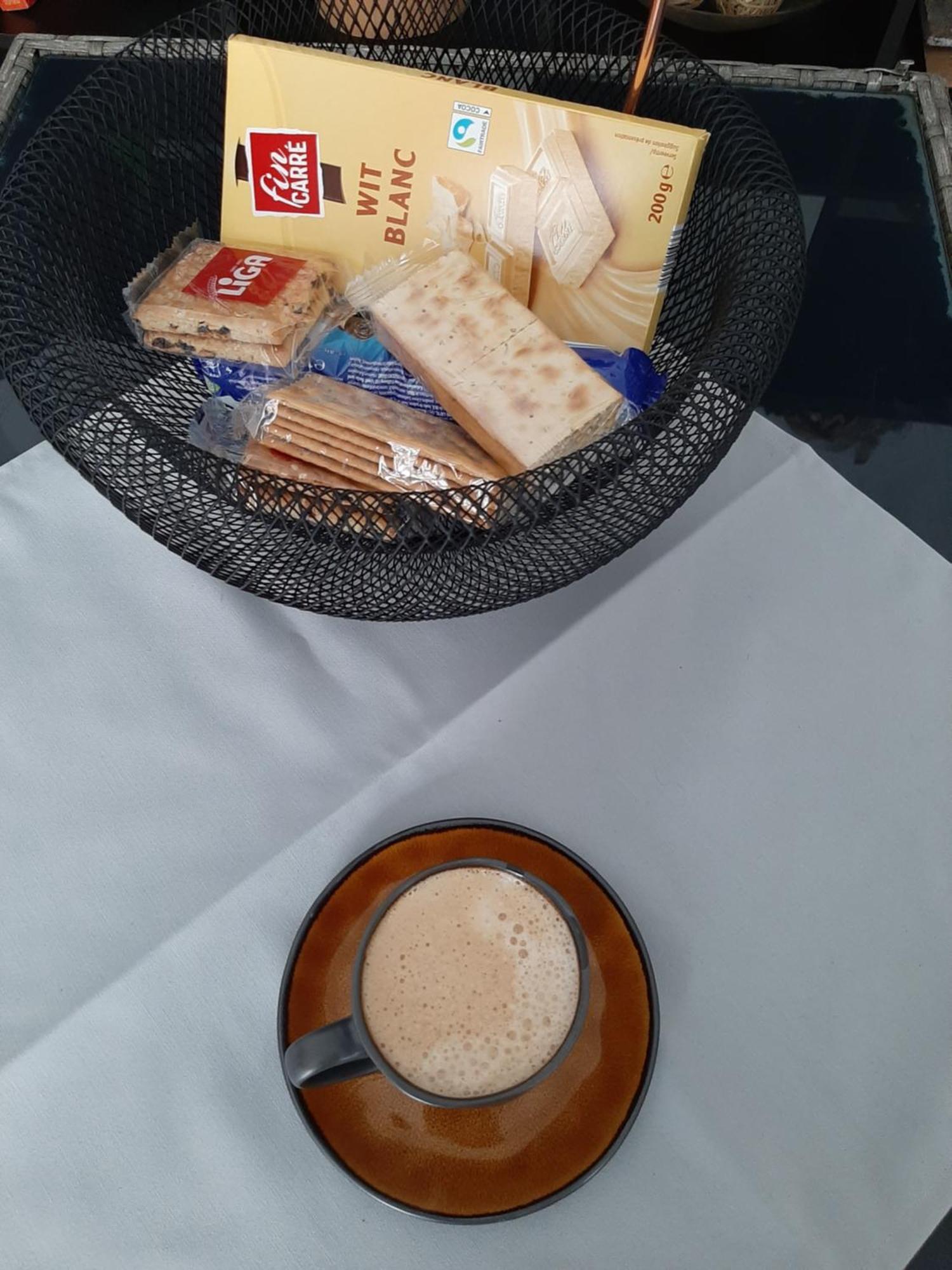 Nergens Apartment Ротердам Екстериор снимка